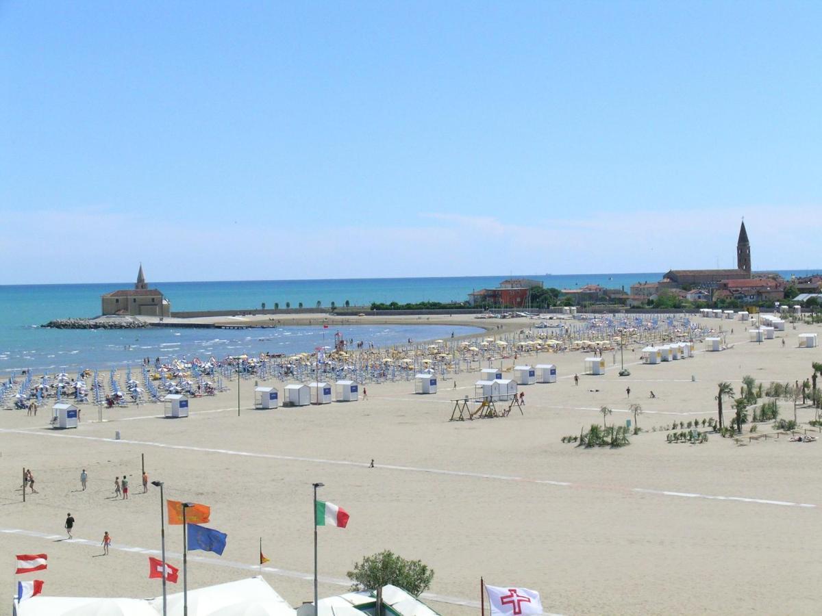Duca Degli Abruzzi Caorle Exterior foto